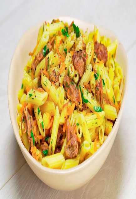 Легендарный вкус и абсолютная простота: сытные макароны по-флотски с тушенкой