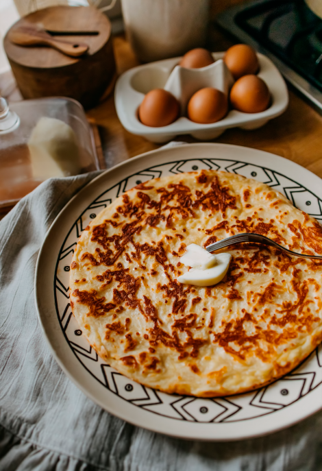 Сырная лепешка