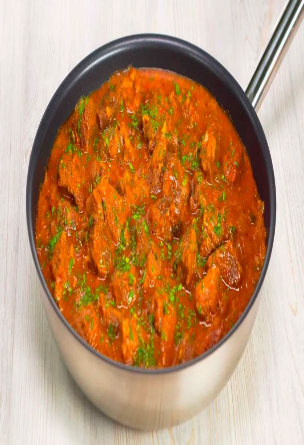 Легенда индийско-португальской кухни: пряный и сочный Виндалу из говядины
